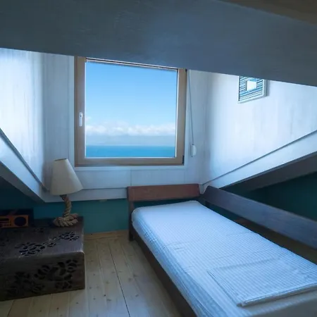 Villa Olivia On Sea